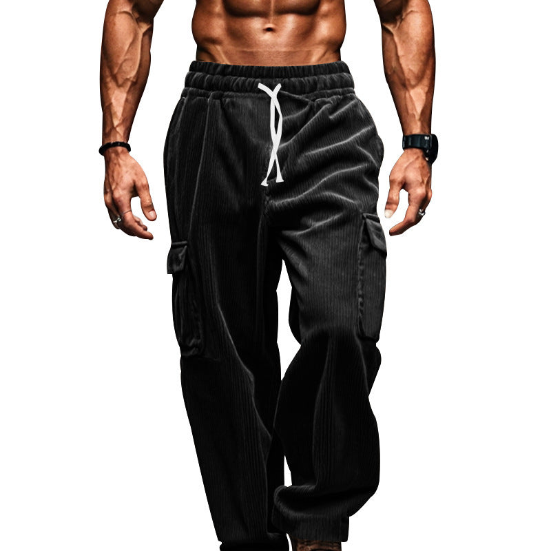 Casual cargo pants for men with an urban style featuring practical pockets and an elastic waist Chic and Style