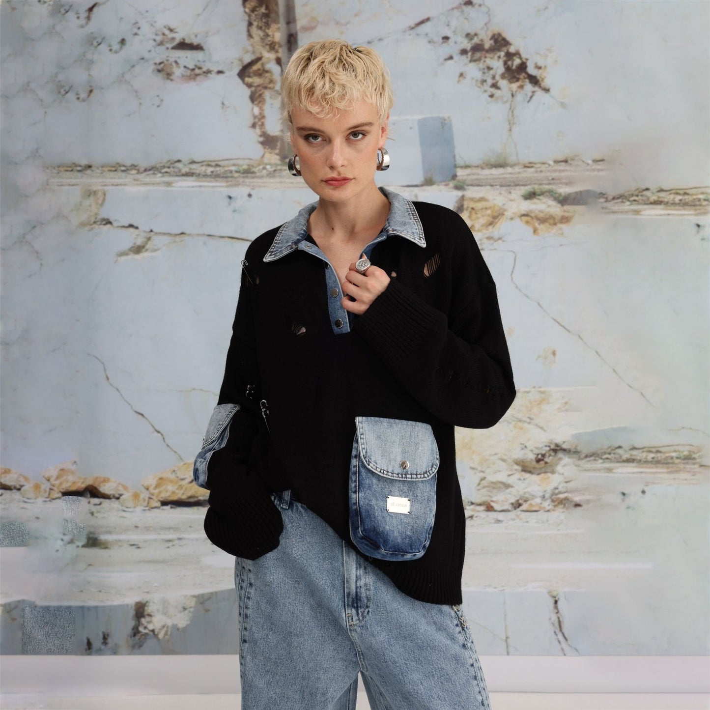 Dames Urban Oversized Pull avec Détails en Denim Chic und Stil