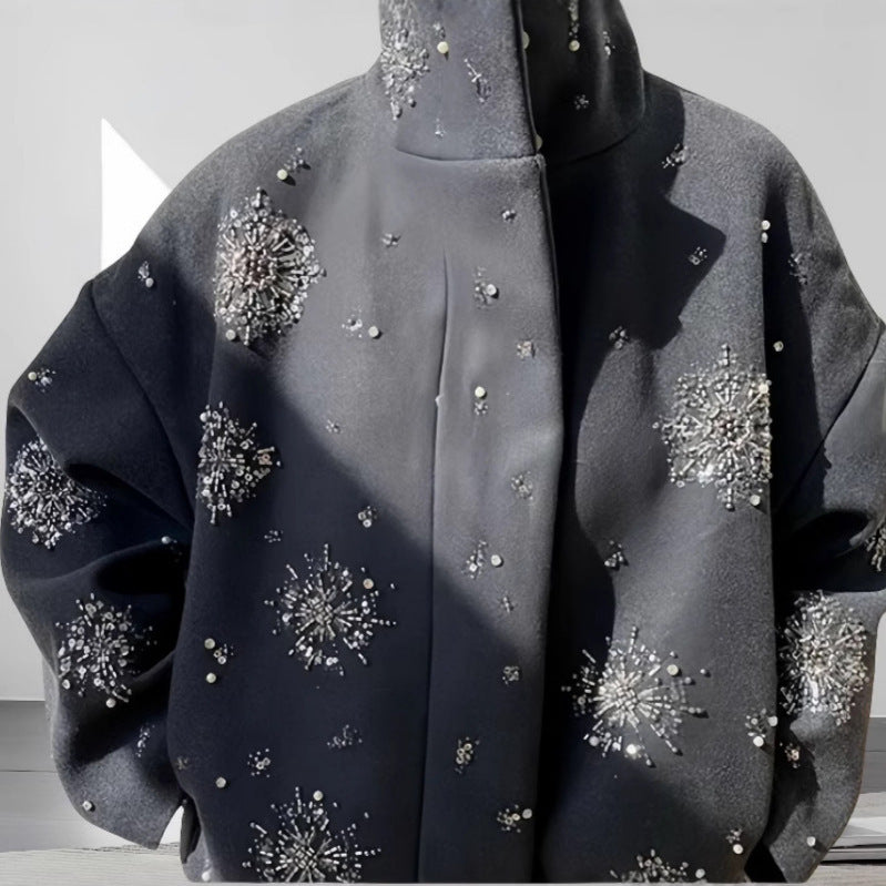 Dame Veste oversize tendance avec des appliqués scintillants Chic und Stil