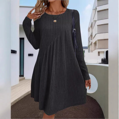 Robe en tricot décontractée pour femmes avec manches longues et ourlet asymétrique Chic und Stil