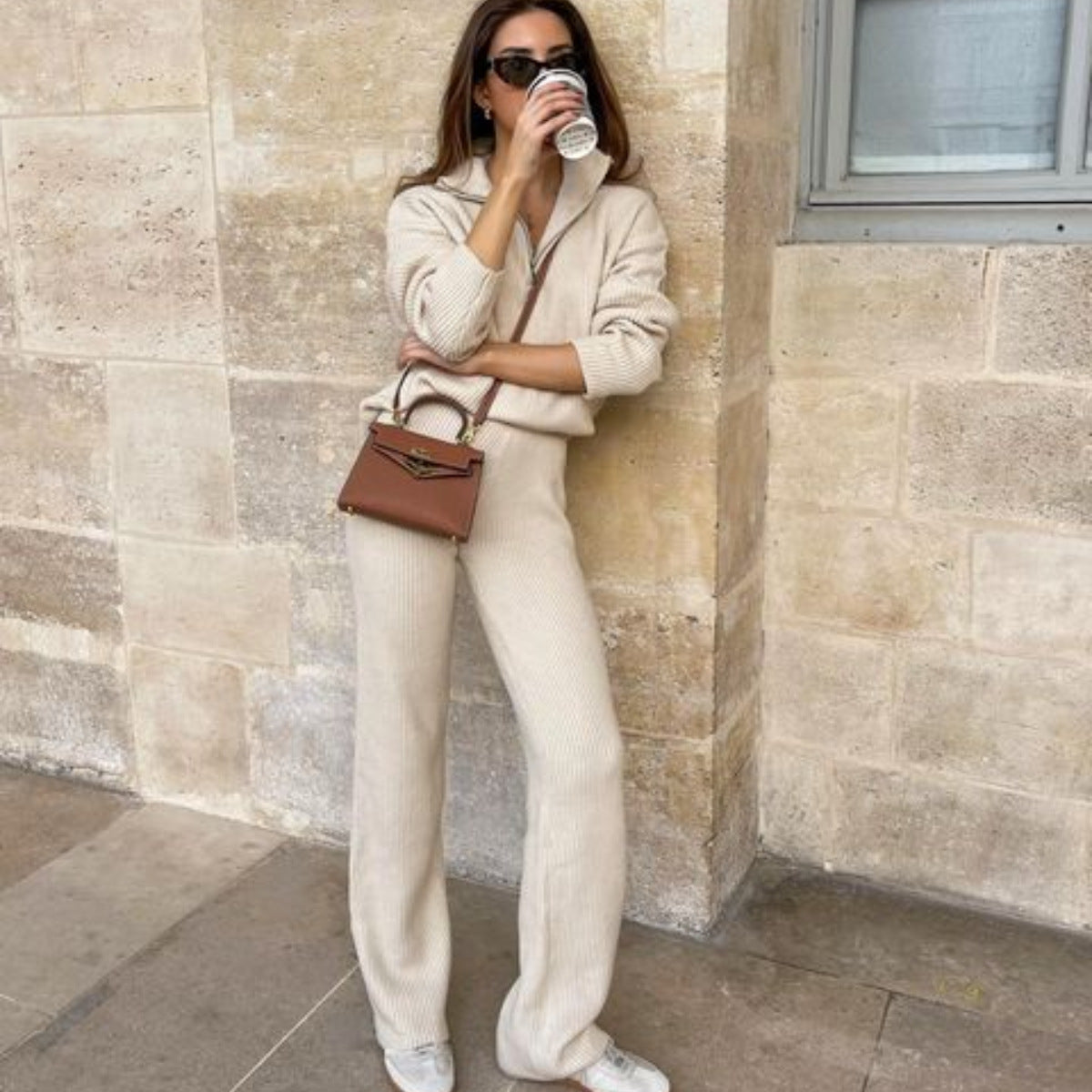 Pull femme Relaxed-Fit avec col élevé Chic und Stil