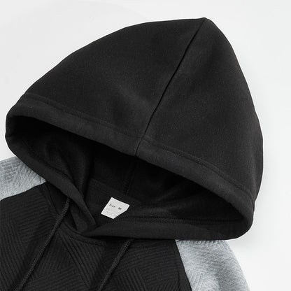 Sweat-Hoodie sportif pour hommes avec des manches structurées et poche kangourou Chic und Stil