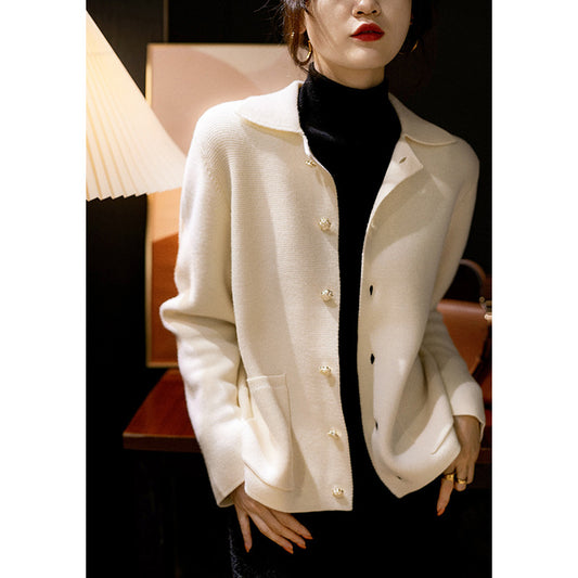 Cardigan en maille élégant pour femme avec accents de boutons Chic und Stil