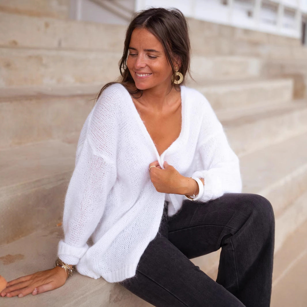 Pull léger pour femmes avec épaule dénudée et motif tricot doux Chic und Stil