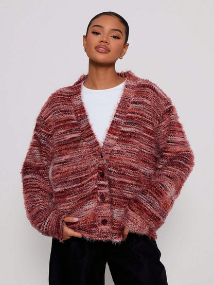 Cardigan décontracté pour femmes en tissu structuré pelucheux Chic und Stil
