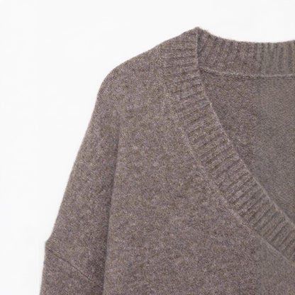 Pull décontracté pour femmes avec décolleté en V et tricot côtelé Chic und Stil