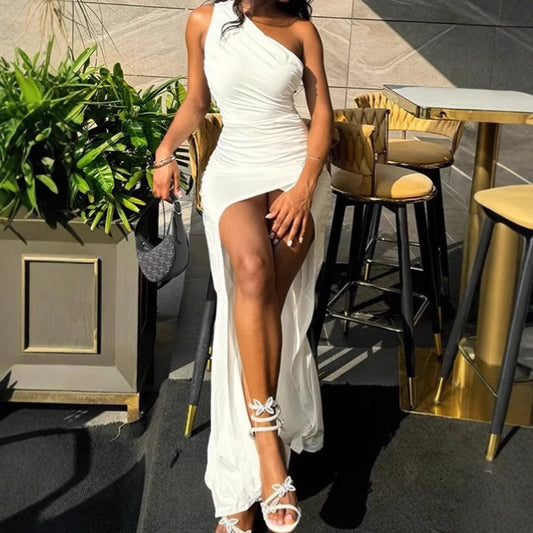 Robes maxi élégantes à une épaule pour femmes avec fente latérale Chic und Stil