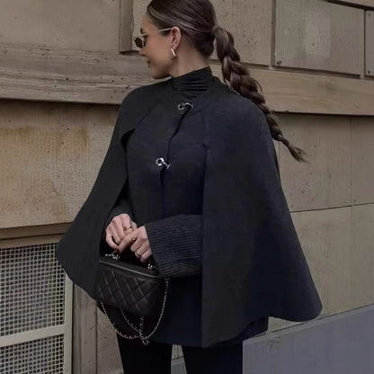 Dames Doudoune-Cape avec col contrasté et détails de bouton décoratifs Chic und Stil