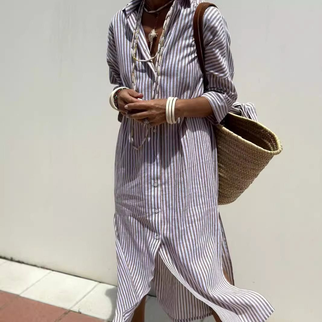 Robe chemise pour femmes avec un design de laçage moderne et des fentes latérales Chic und Stil