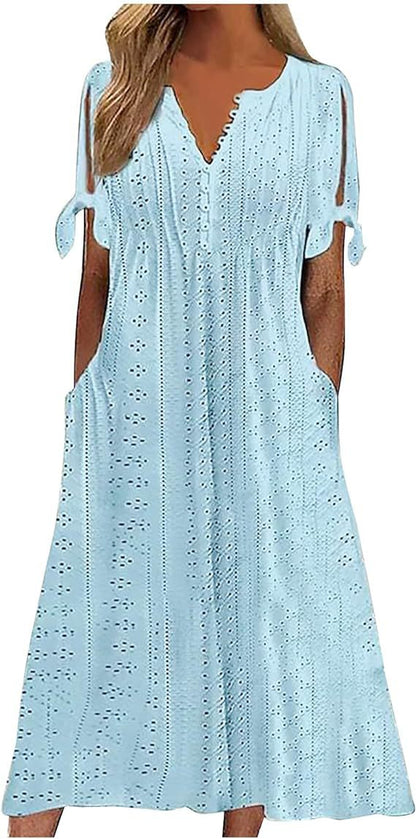 Robe midi aérienne pour femmes avec des motifs en trou décoratifs et des poches pratiques Chic und Stil
