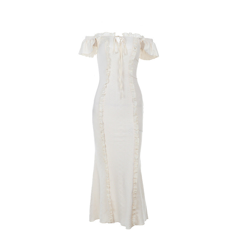 Robe bodycon à volants épaules nues Chic und Stil