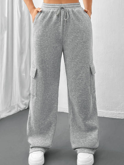 Chic and stylish women's cargo pants