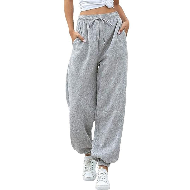 Casual pants for women with elastic waistband and side pockets Chic and Style
