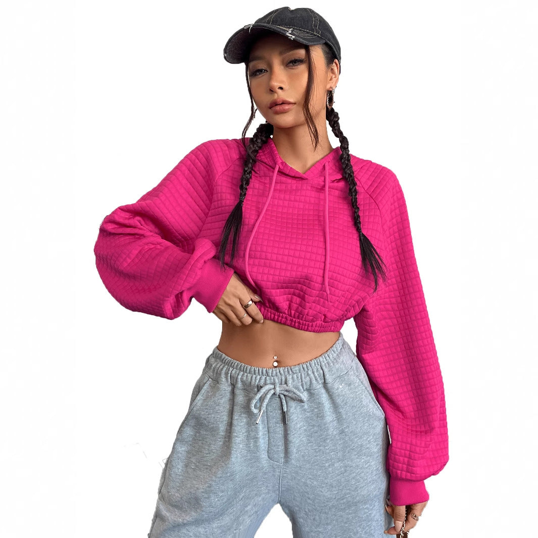 Dames crop hoodie en matériau matelassé Chic und Stil