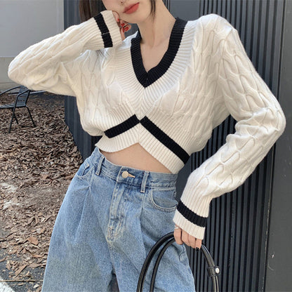 Dames pull cropped stylé avec décolleté en V et motif en losange Chic und Stil