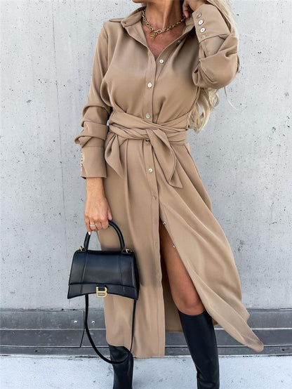 Robe chemise pour femmes avec ourlet asymétrique et ceinture à la taille Chic und Stil