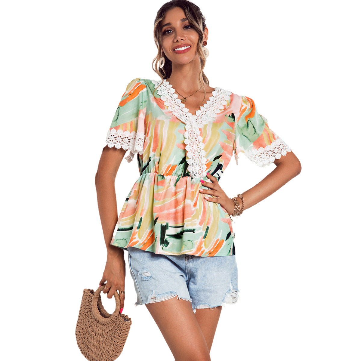 Chemisier femme avec des détails en dentelle et floraux Chic und Stil