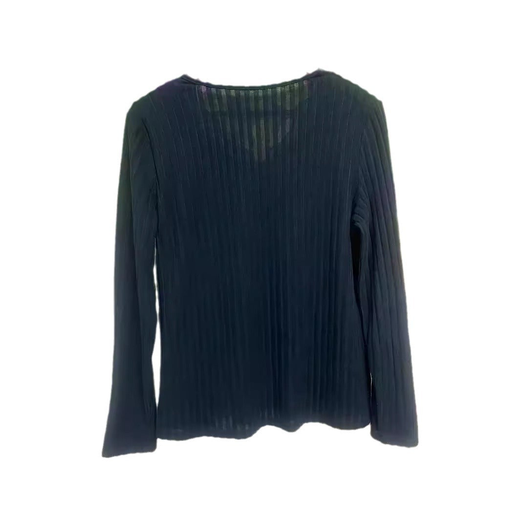 Chemisier à manches longues pour femmes avec un élégant col en dentelle et une structure côtelée Chic und Stil