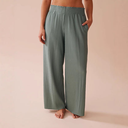 Pleated pants for ladies with elastic waist and side pockets