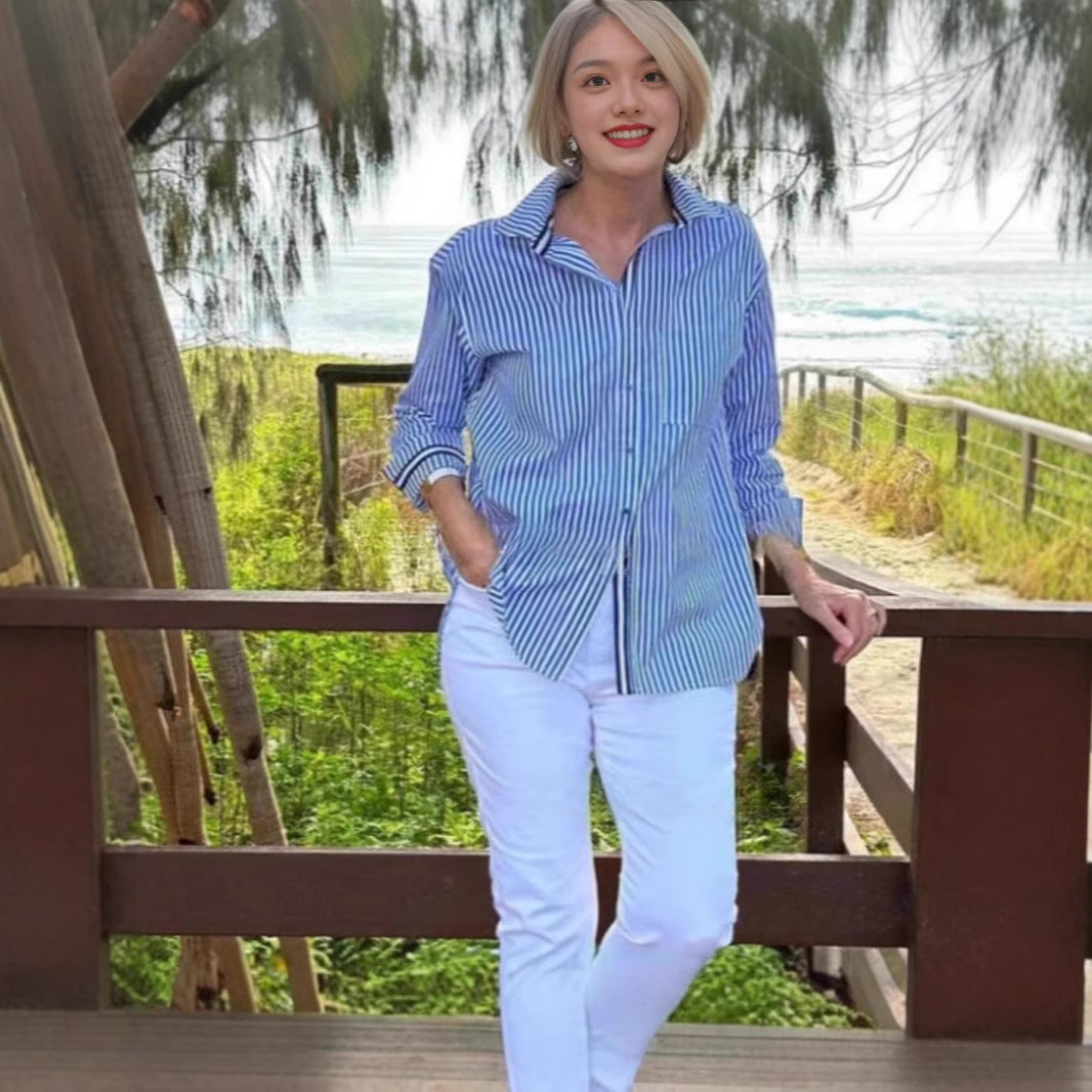 Blouse à manches longues rayée pour femmes avec patte de boutonnage cachée et coupe ample Chic und Stil