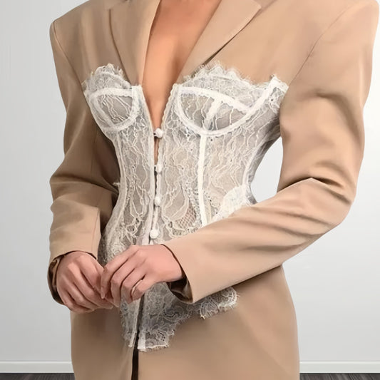 Blazer de couture pour femmes avec insertions en dentelle Chic und Stil