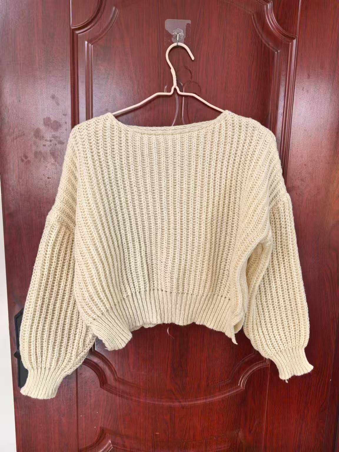 Pull en tricot décontracté pour femmes avec des manches bouffantes volumineuses et une structure en tricot ouverte Chic und Stil