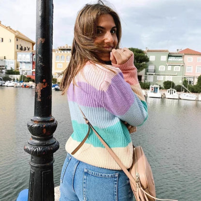 Pull en tricot douillet pour femmes avec un design moderne de bloc de couleur Chic und Stil