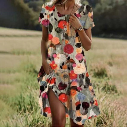 Robe de loisirs pour femmes avec design floral Chic und Stil