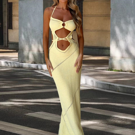 Robe en tricot pour femmes avec des détails découpés et un design à encolure licou Chic und Stil