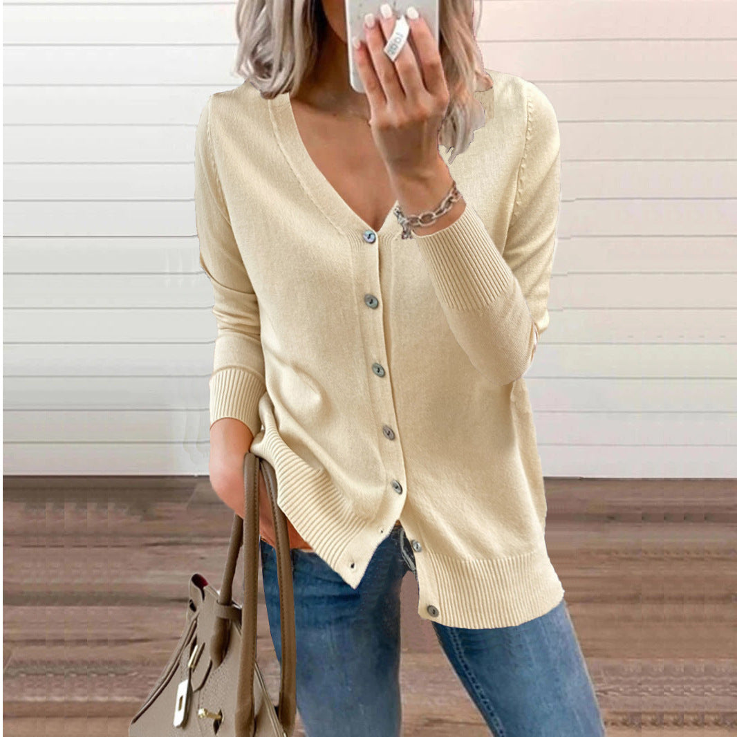 Dame cardigan avec décolleté en V et détails de boutons fins Chic und Stil