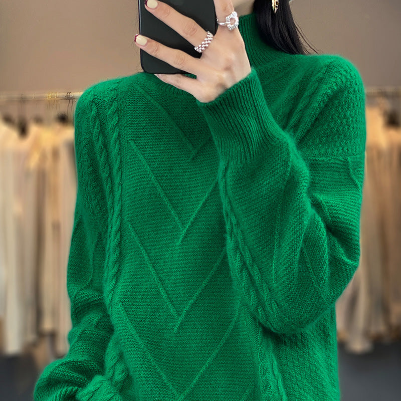 Pull femme en maille épaisse avec un motif en torsades innovant et un col montant haut Chic und Stil