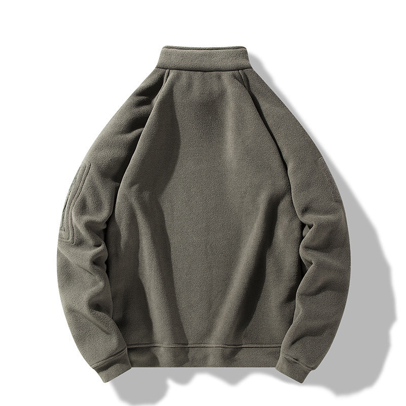 Fleece pullover for men with a high collar and practical zip pockets Chic und Stil