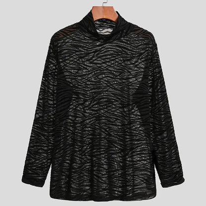 T-shirt à manches longues pour femmes avec imprimé animal texturé et col montant Chic und Stil