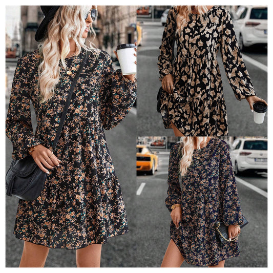 Robe de loisirs pour dames avec des manches volumineuses et des accents floraux ludiques Chic und Stil