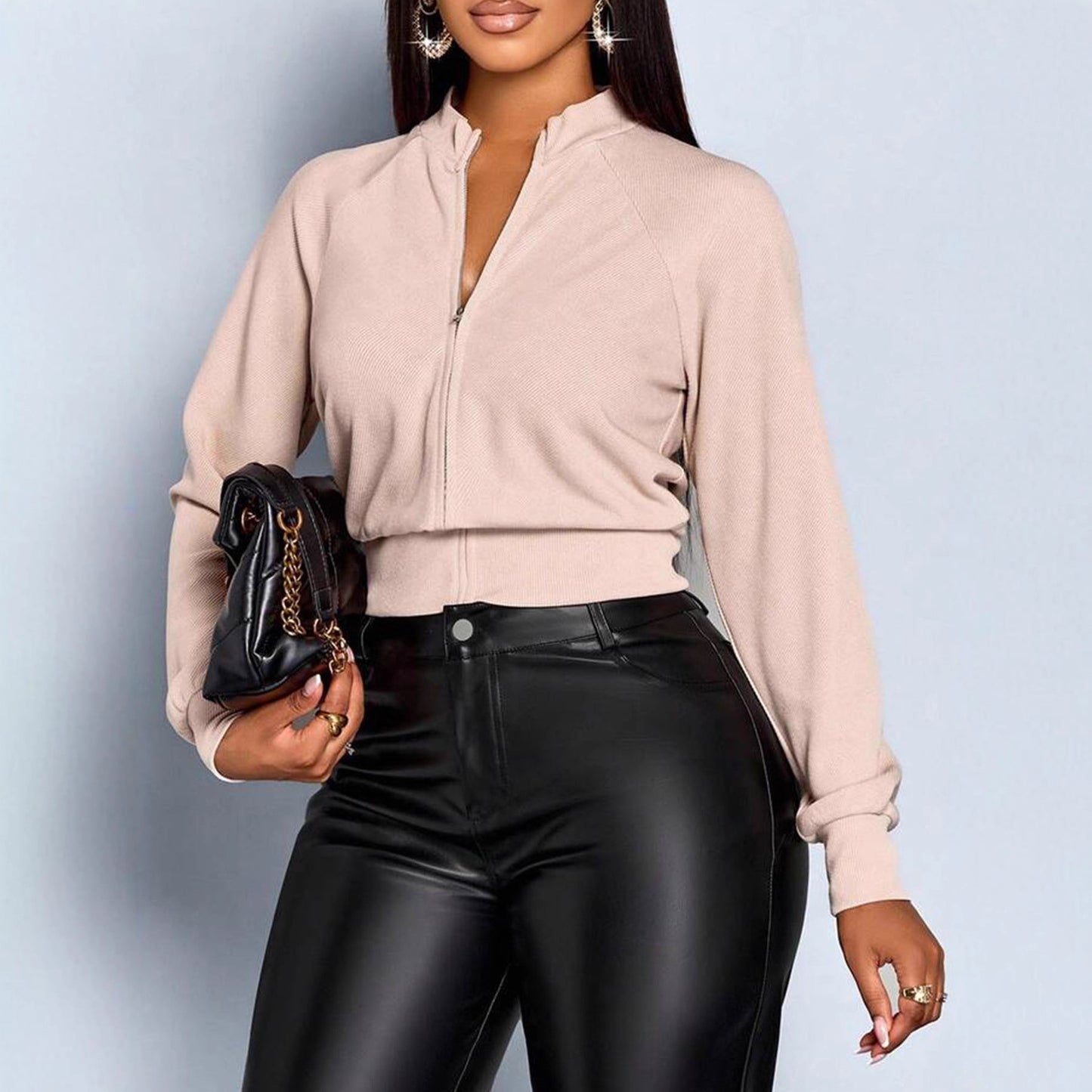 Pull-over zippé sportif pour femmes avec une coupe raglan moderne et un ourlet élastique Chic und Stil