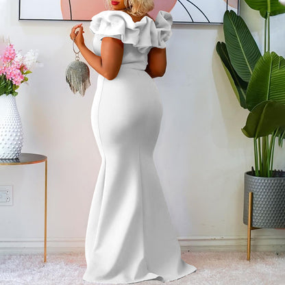 Robe de soirée ajustée pour femmes avec col voluminueux en flounces Chic und Stil