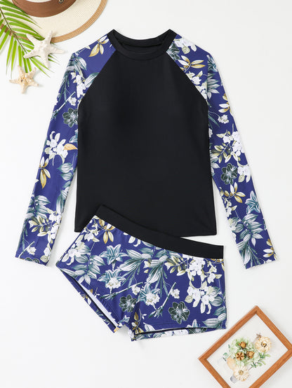 Chic and Style floral pattern women's bath top and shorts set