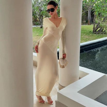 Robes maxi longues élégantes pour femmes avec des drapés raffinés Chic und Stil