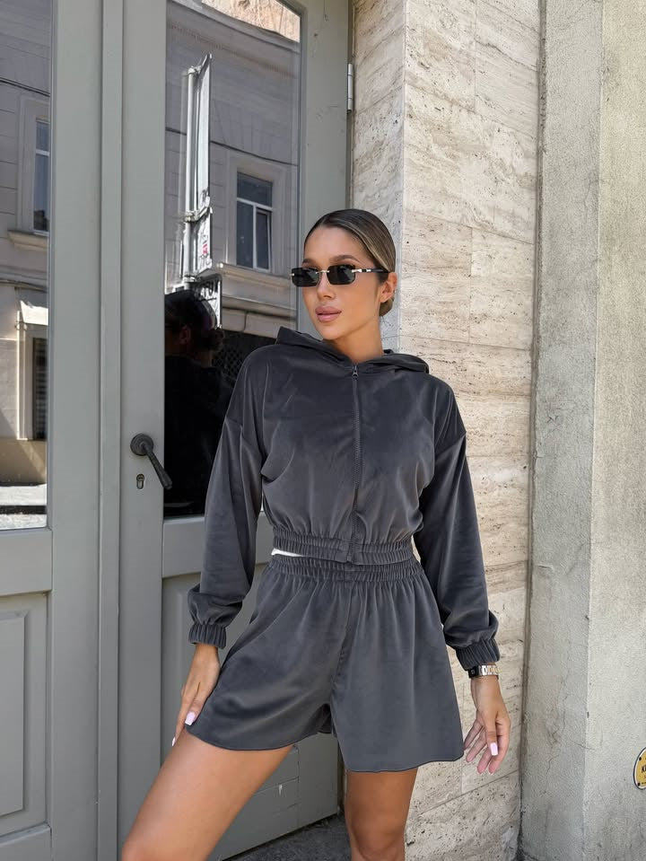 Ladies sporty jumpsuit Chic and Stil