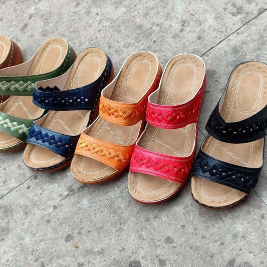 Sandales confortables à lanières pour dames avec semelle ergonomique et design élégant Chic und Stil