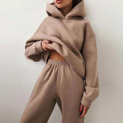 Women Chic and Stylish Hoodie and Jogging Pants Set