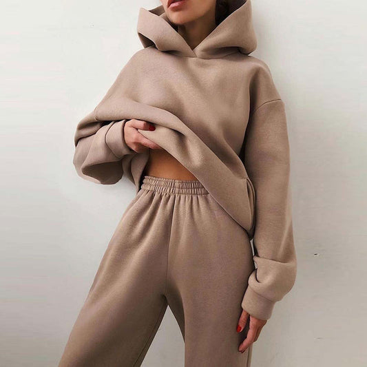 Women Chic and Stylish Hoodie and Jogging Pants Set