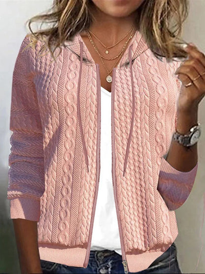 Veste en tricot pour femmes avec capuche et élégant motif en torsades Chic und Stil
