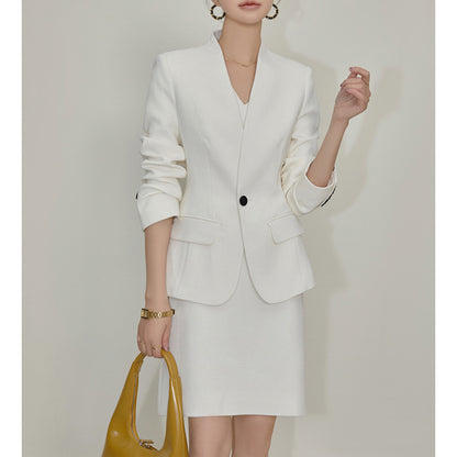Blazer ajusté et robe mini élégante pour femmes Chic und Stil
