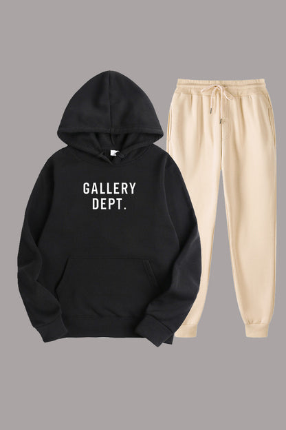 Chic and Style women's urban hoodie set and jogger pants with trendy print