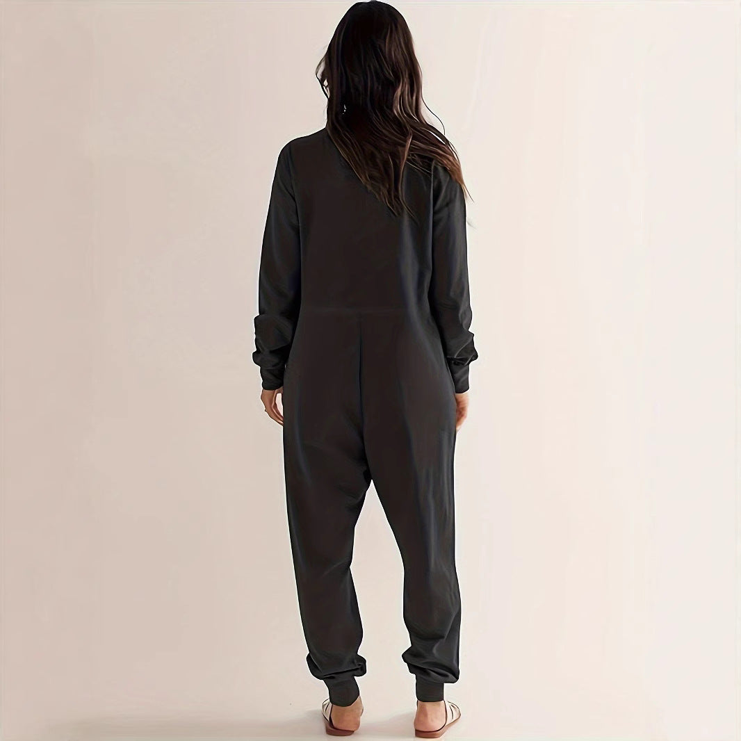 Dames combinaison décontractée avec poches pratiques et décolleté en V élégant Chic und Stil