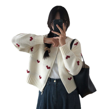 Dames confortable cardigan avec motif en cœur et détail élégant de boutons Chic und Stil