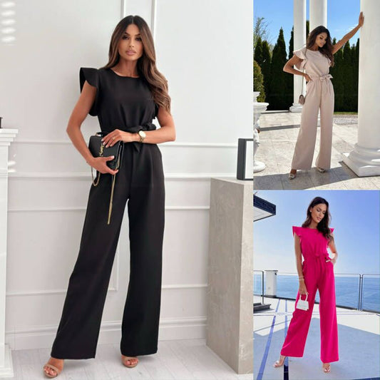 Elegant women's jumpsuit with ruffled columns Chic und Stil