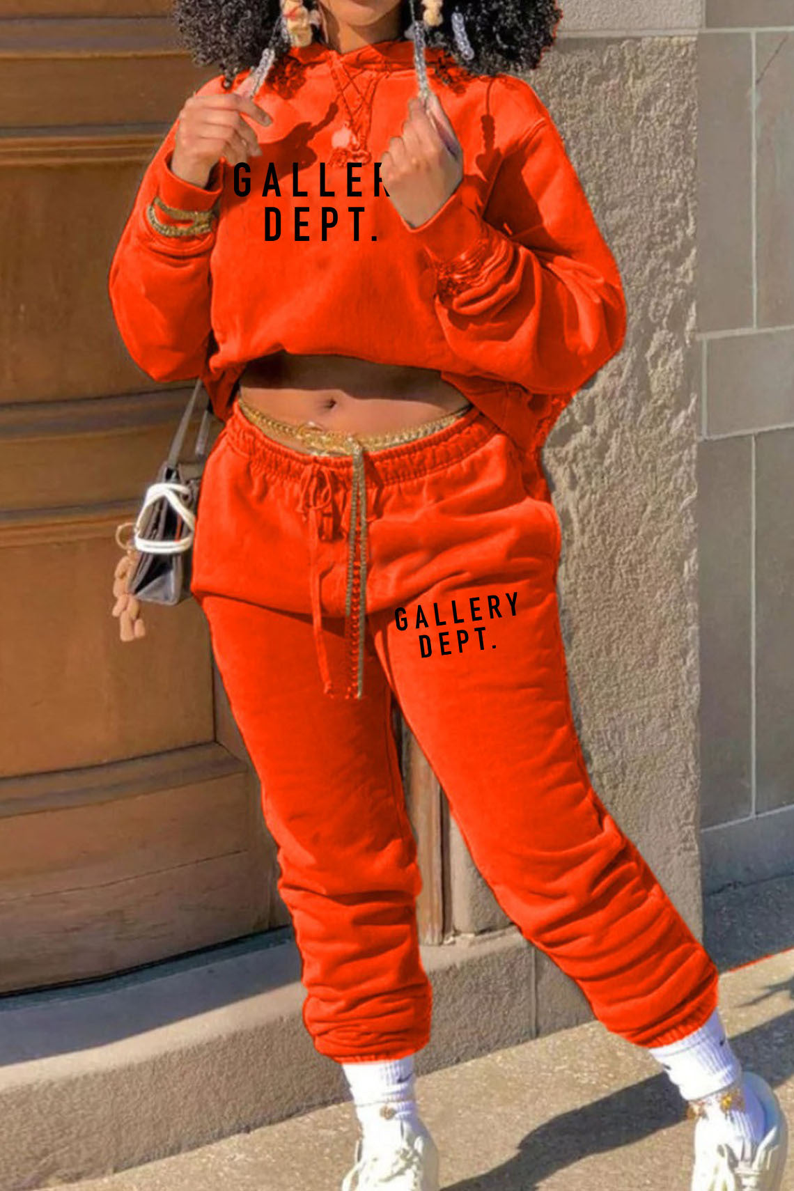 Women's combined sports set with hoodie and jogger pants Chic and Style