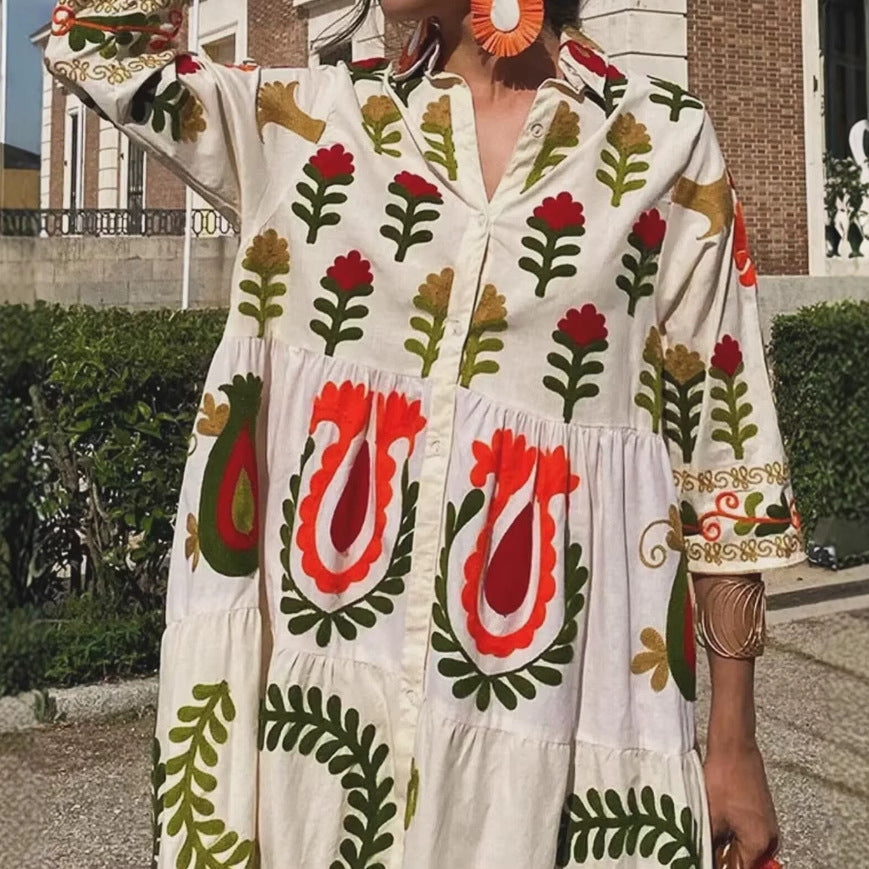 Robe maxi femme avec motif floral et ourlet fluide Chic und Stil